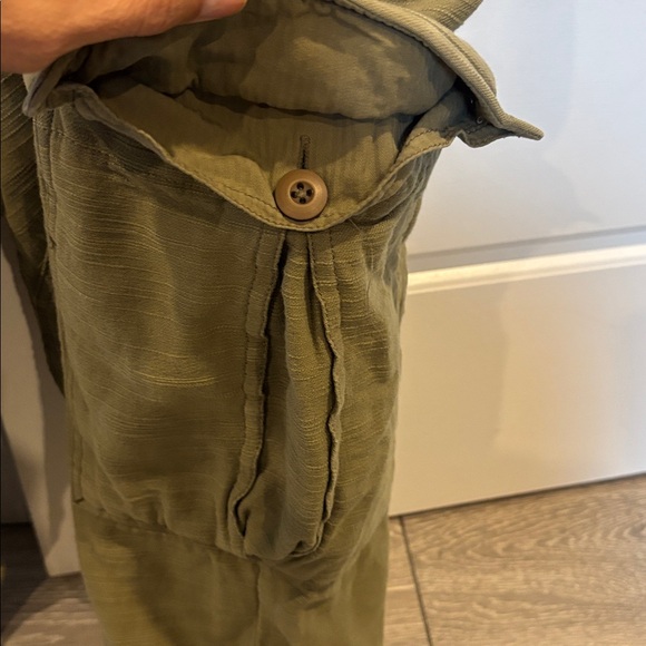 Free People Olive Green Cropped Cargo Pants - Picture 3 of 7